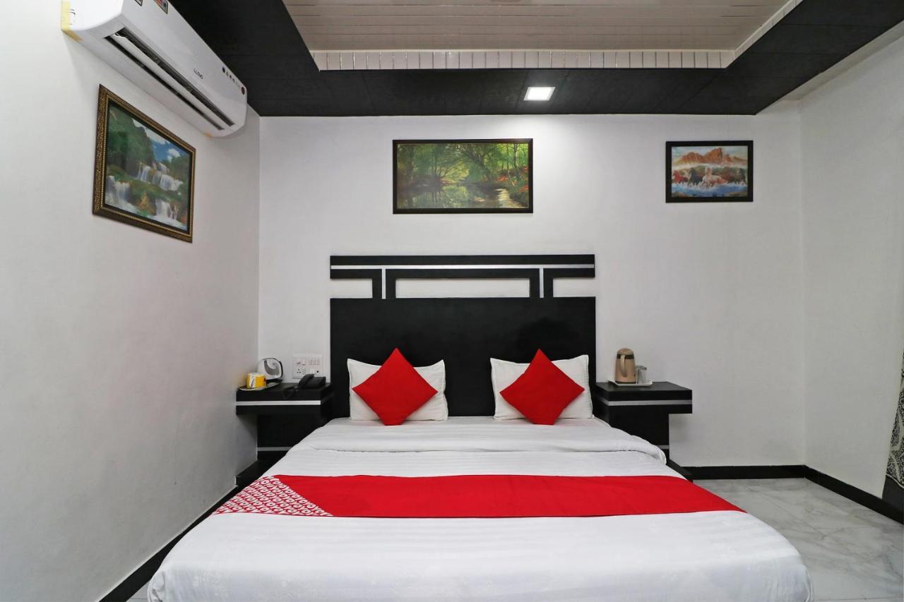 Capital O 4747 Imperial Hotel Katra Katra  Bagian luar foto