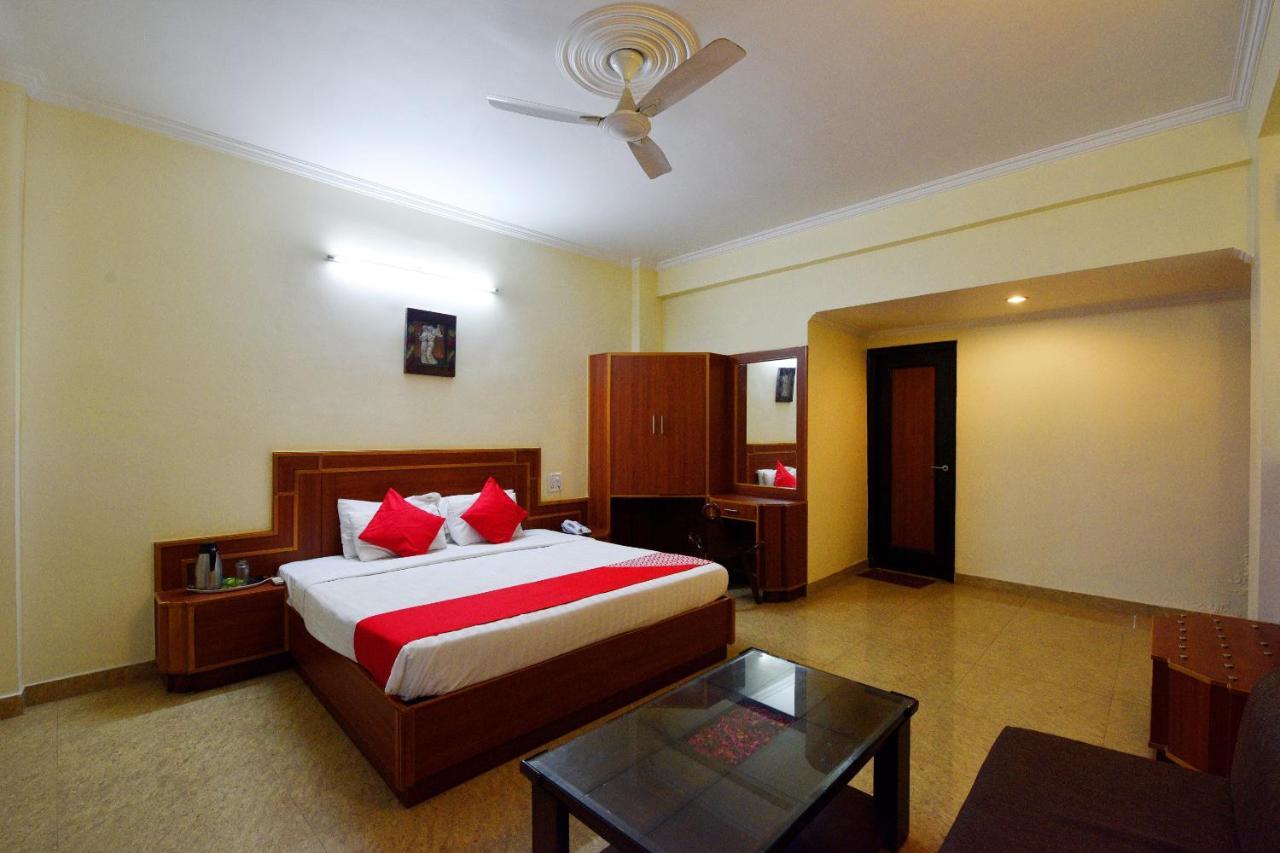 Capital O 4747 Imperial Hotel Katra Katra  Bagian luar foto