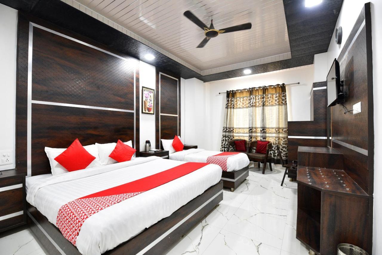 Capital O 4747 Imperial Hotel Katra Katra  Bagian luar foto